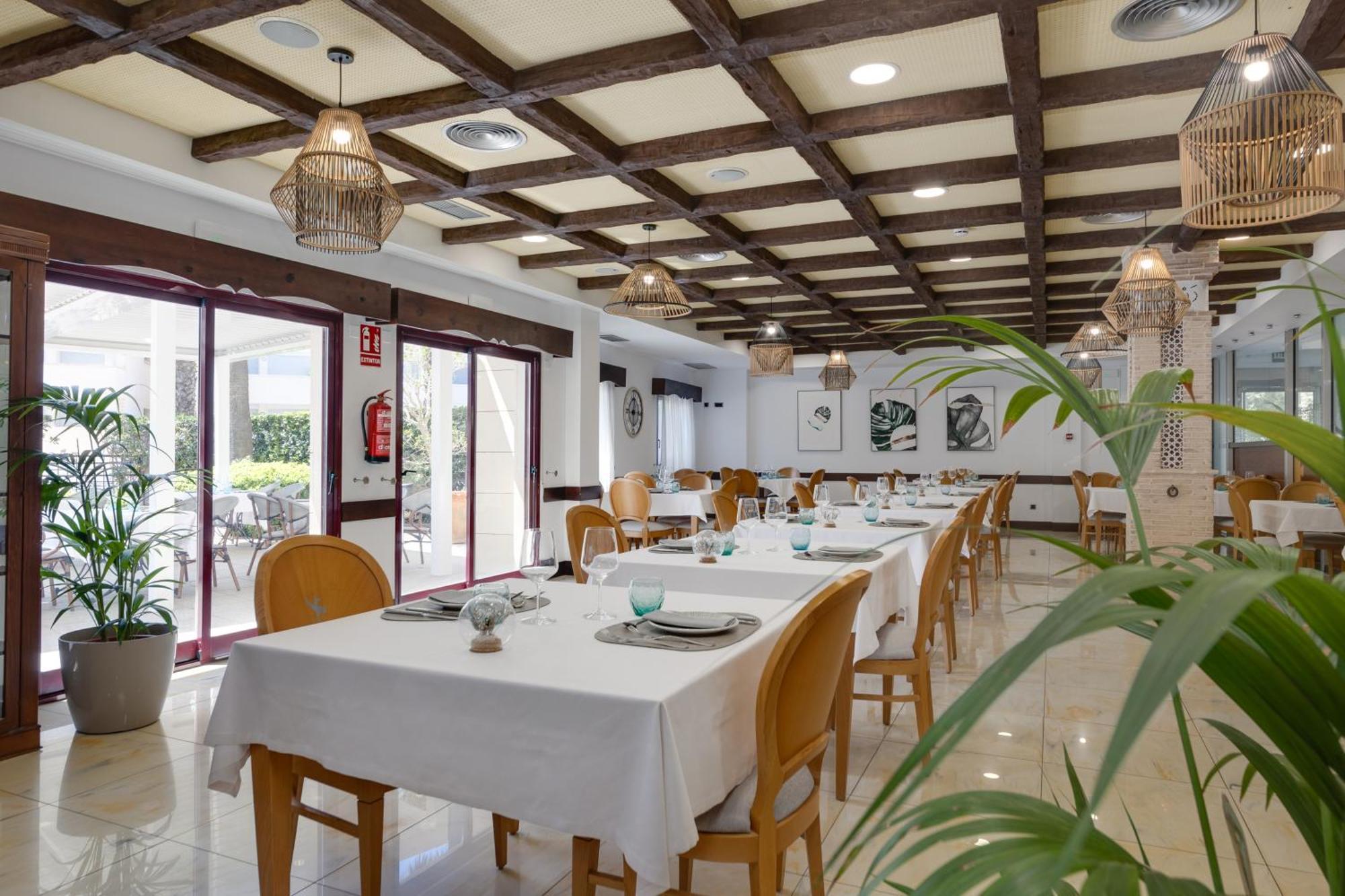 Daniya Denia Spa & Business 4* エクステリア 写真
