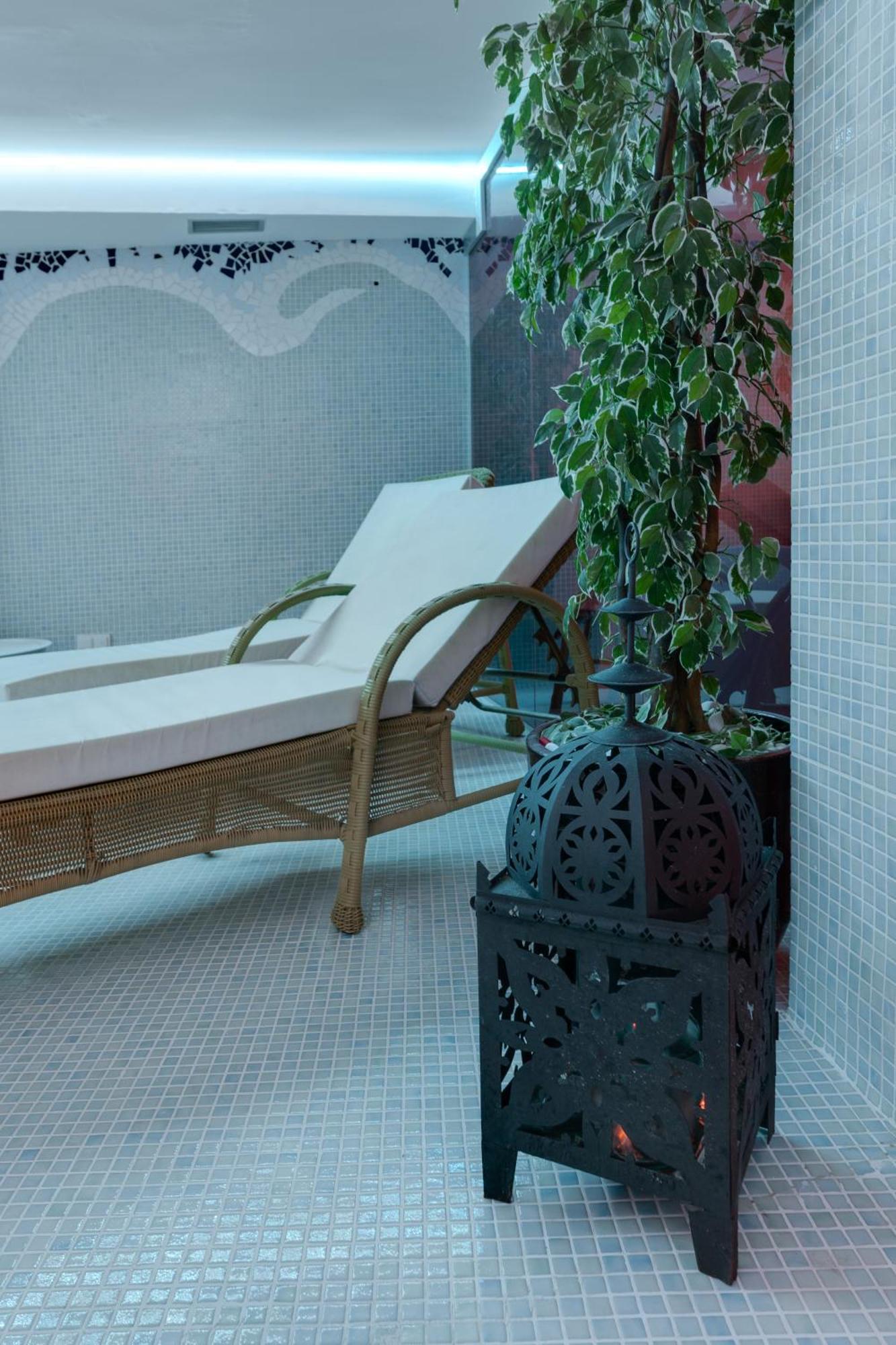 Daniya Denia Spa & Business 4* エクステリア 写真